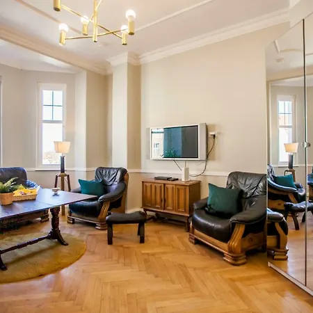 Apartament Aladyn 公寓 索波特